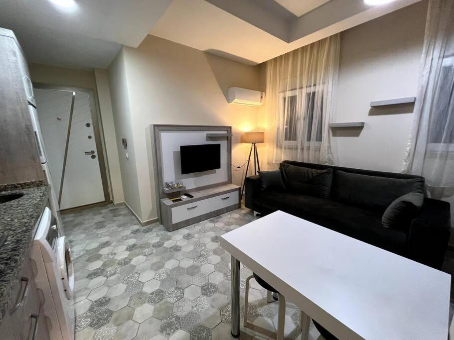 Basement Floor, Erasta Mall Karsisi, 1+0 Stuedyo '23' Анталия Екстериор снимка